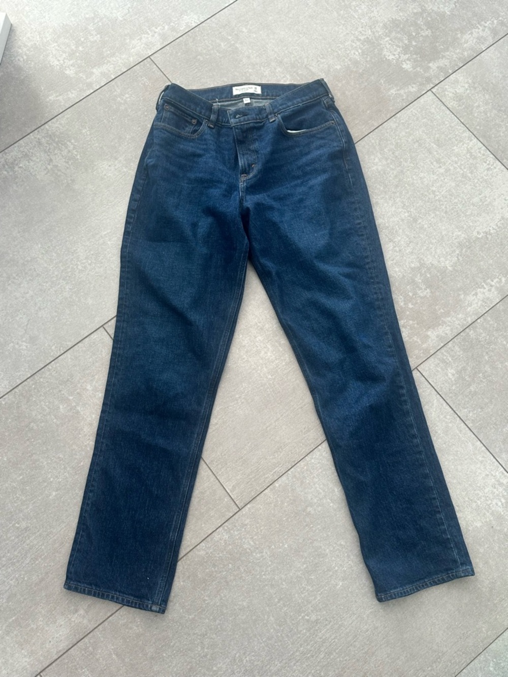 ABERCROMBIE Curve Love Mid Rise Straight-Leg Women’s Jeans - Picture 3 of 4